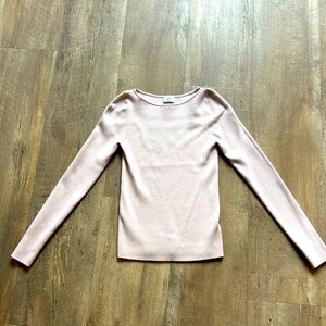 💗 Wilfred Light Pink Ribbed Long Sleeve Sweater – Size M